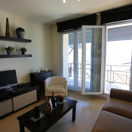 Miramar A Pie De Pista *